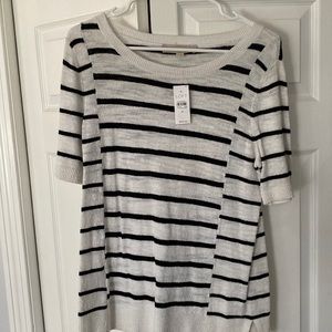 Half length sleeve sweater from Loft. Size medium. Never worn, tag attached.